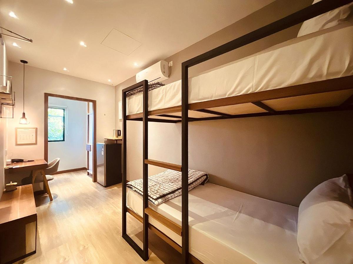 Oxy 2-06 At Shop House Meisterstadt Pollux Habibie Aparthotel *